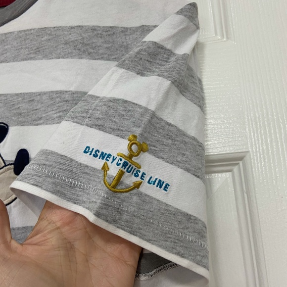 Vintage Disney Cruise Line Mickey Mouse T-Shirt - Picture 4 of 9